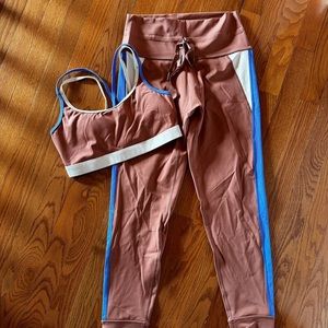 Aerie Retro Workout Set